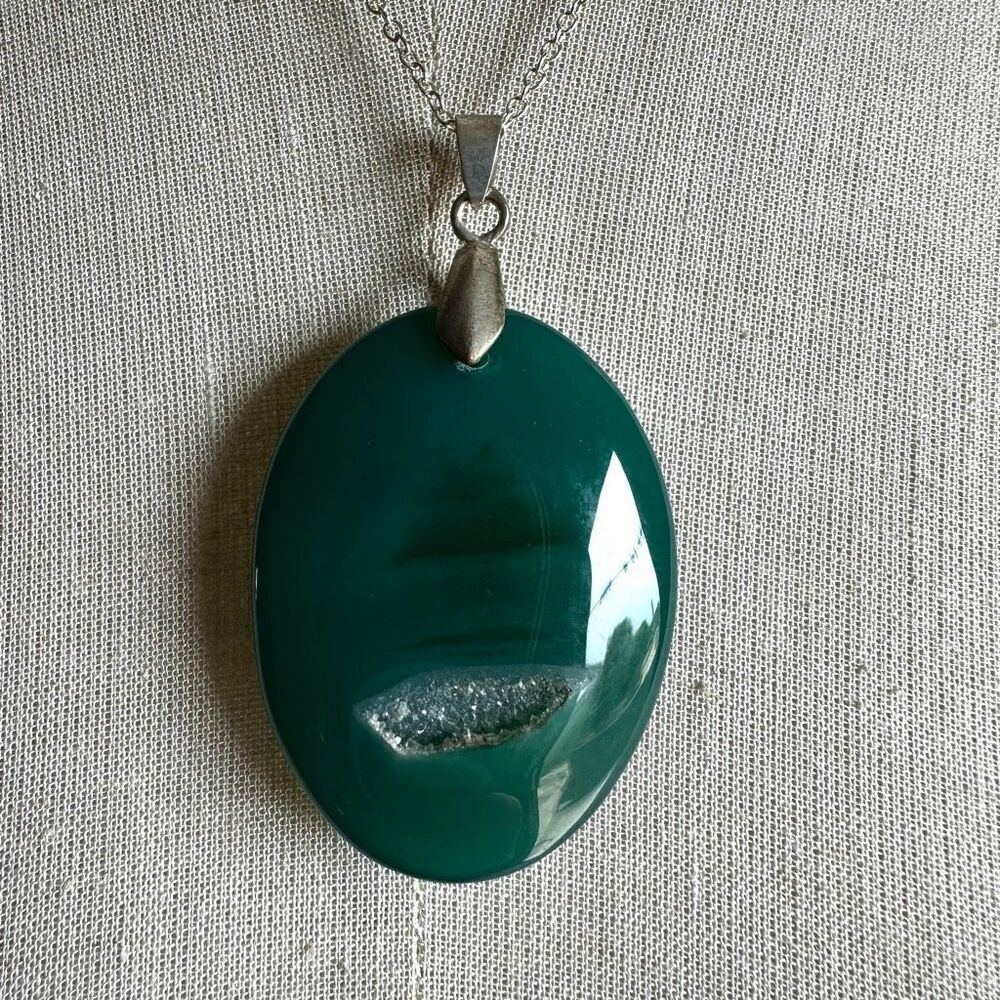 Green Onyx agate Druzy Geode pendant necklace